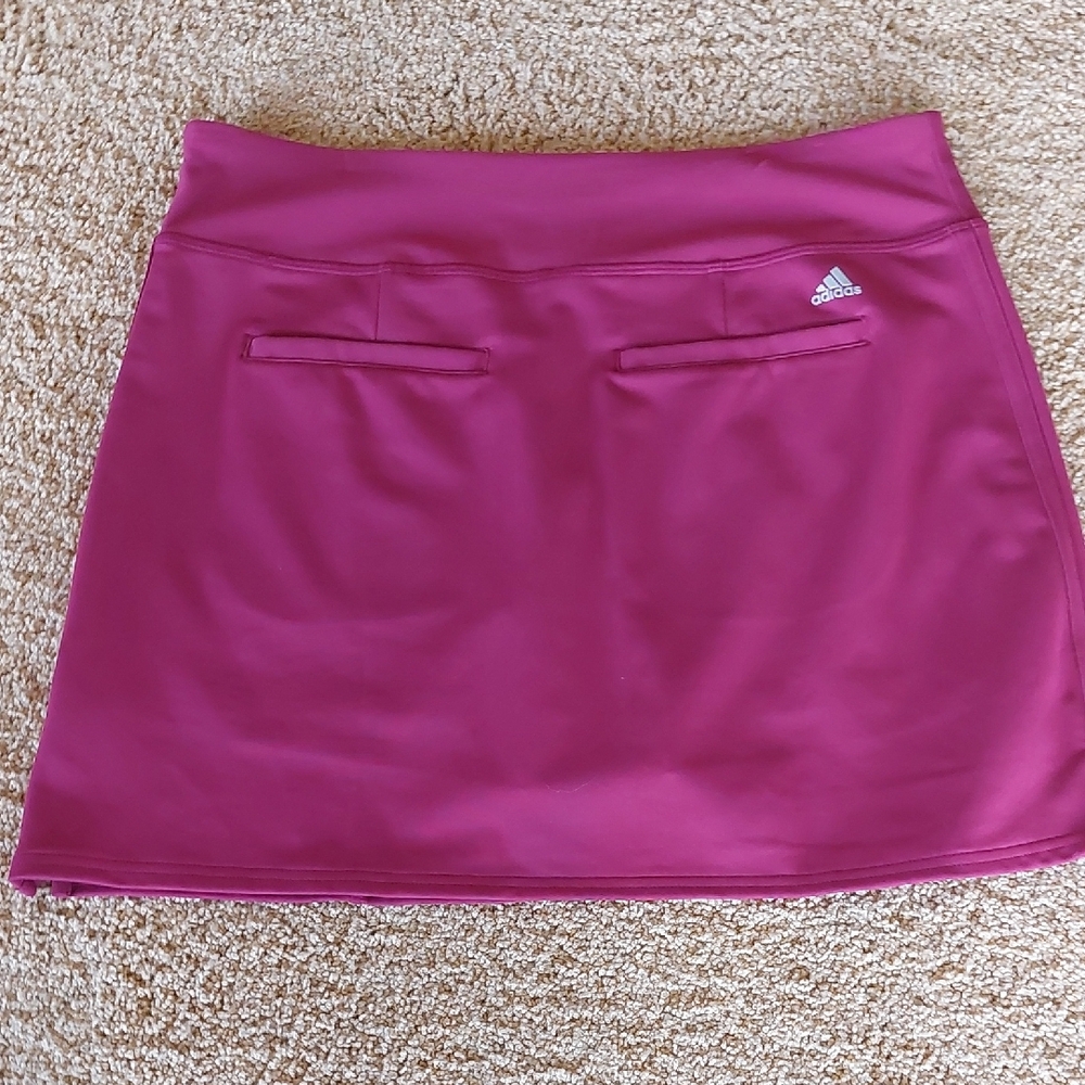 Adidas ClimaCool Berry Skirt with built in undershorts - Picture 3 of 4
